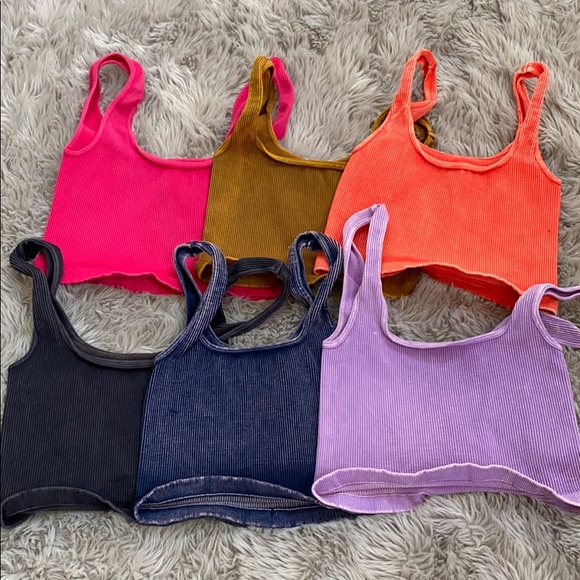 COPY - 🌺free people happiness run square neck crop - Picture 3 of 17